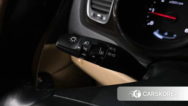 Kia The New Carnival id 4693477 из Кореи 27