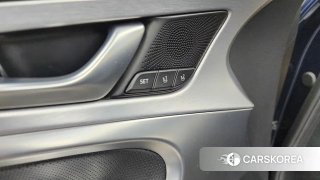 Genesis G70 id 4563201 из Кореи 27