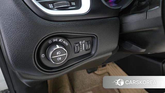 Jeep Renegade id 4361696 из Кореи 27