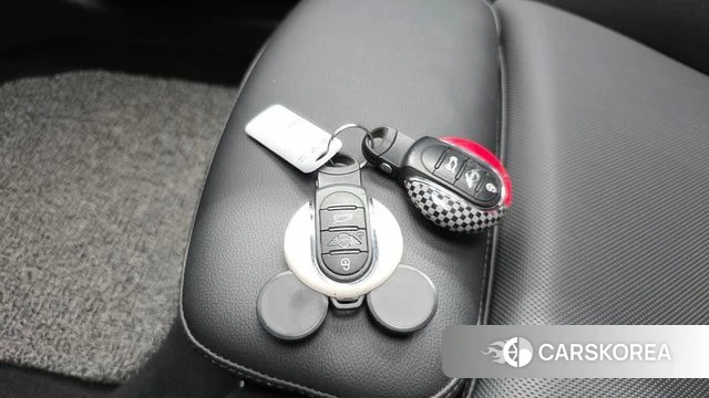 Mini Cooper S id 4727705 из Кореи 27