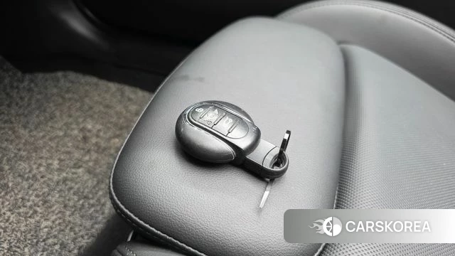 Mini Cooper Convertible id 4525433 из Кореи 27