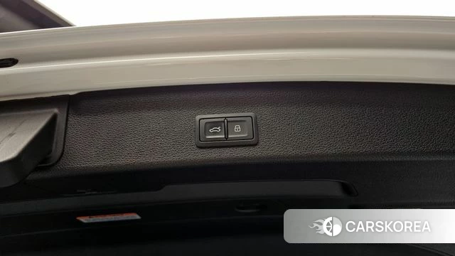 Audi Q3 (F3) id 4317396 из Кореи 27