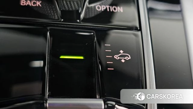 BMW X6 (G06) id 4427128 из Кореи 27
