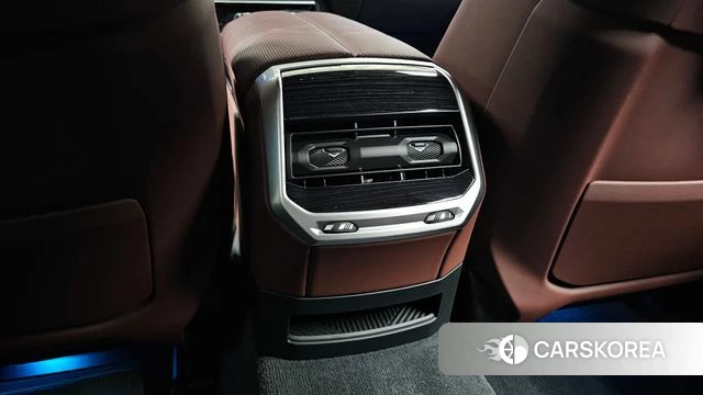 BMW 7 Series (G70) id 4762347 из Кореи 27