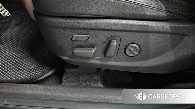 Hyundai Santa Fe TM id 4285438 из Кореи 27
