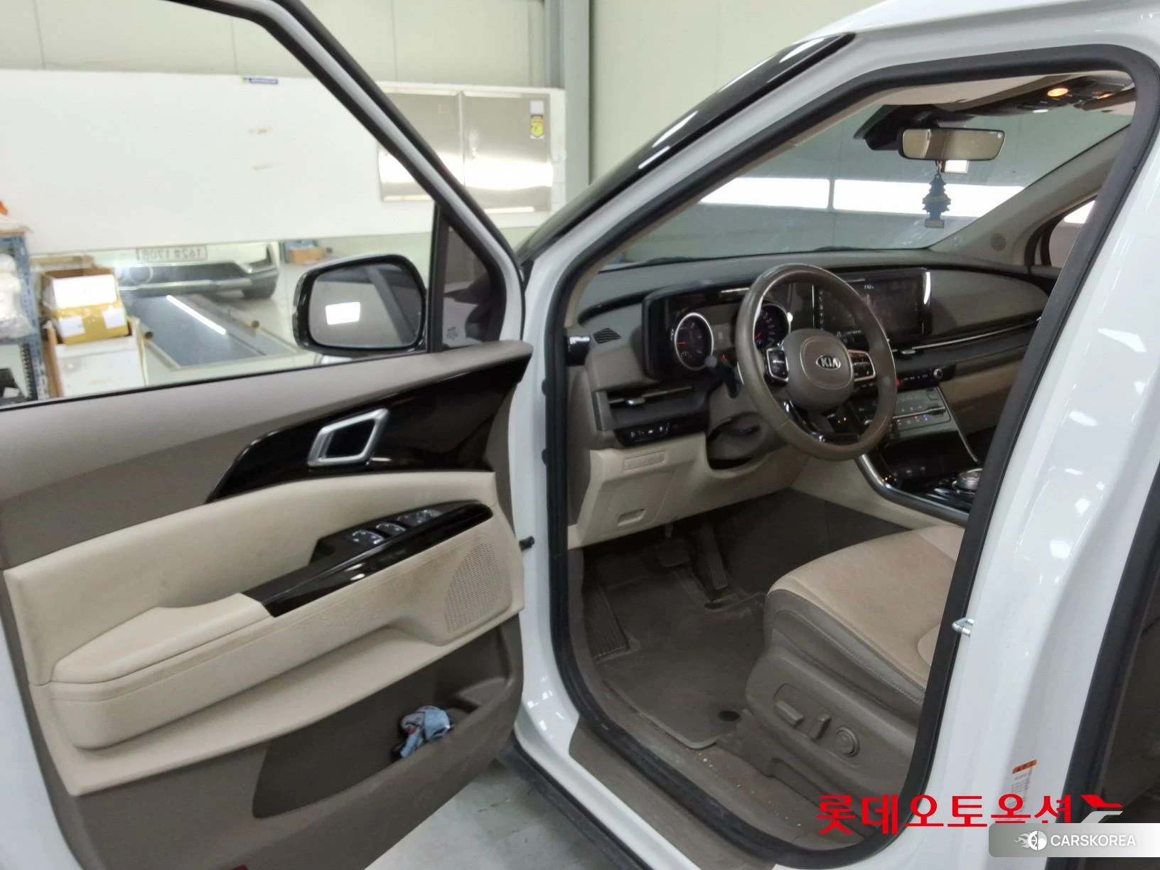 Kia Carnival id 4902373 из Кореи 27