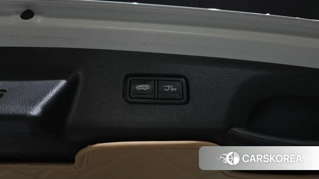 Kia Carnival 4th generation id 4444229 из Кореи 27