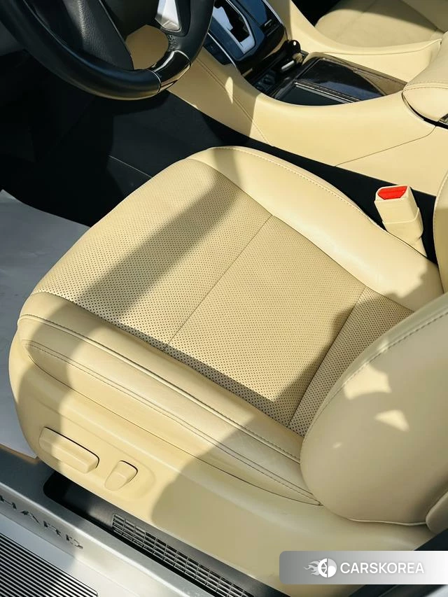 Toyota Elfa id 3908354 из Китая 27