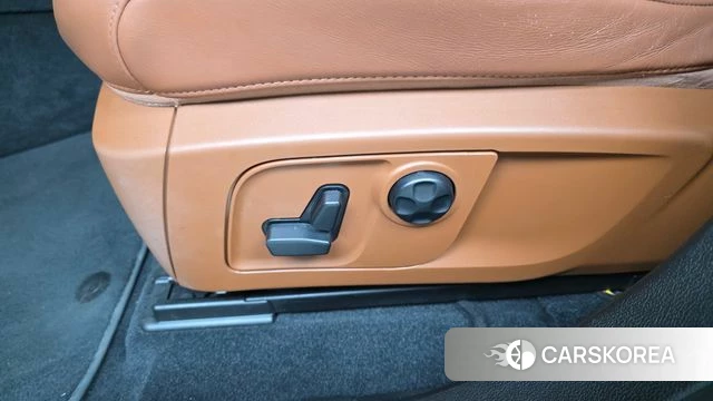 Maserati Levante id 4688608 из Кореи 27