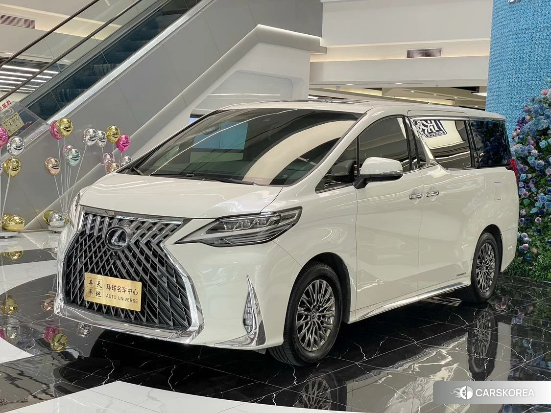 Lexus LM id 4515205 из Китая 27