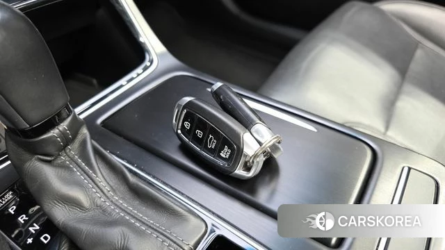 Hyundai Grandeur IG id 4325985 из Кореи 27