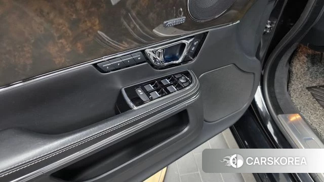 Jaguar All New XJ id 4562927 из Кореи 27