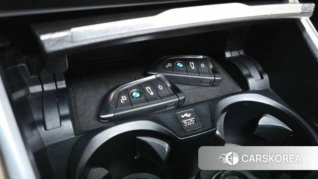 BMW 3 Series (G20) id 4488541 из Кореи 27