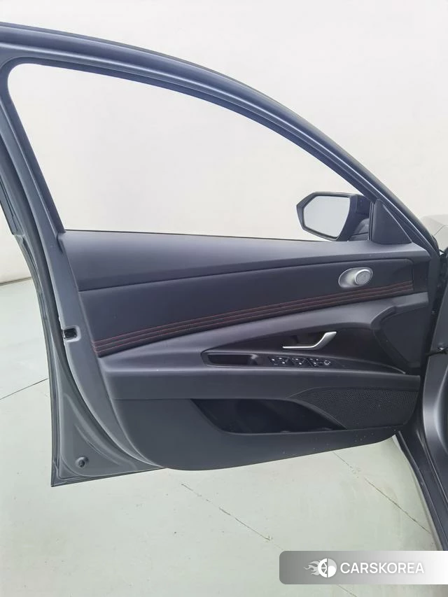 Hyundai Elantra id 4313743 из Китая 27