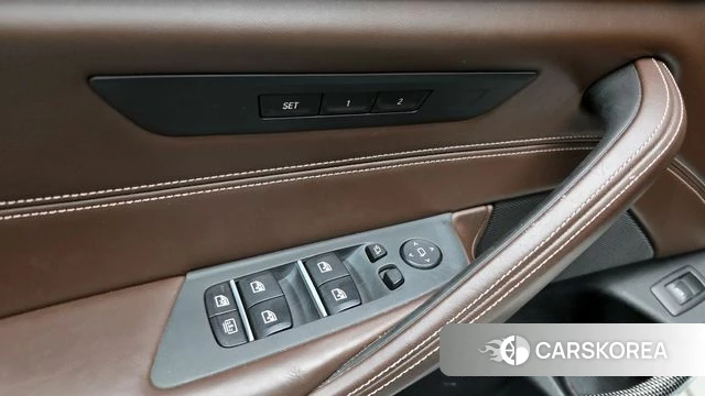 BMW 5 Series (G30) id 4197190 из Кореи 27