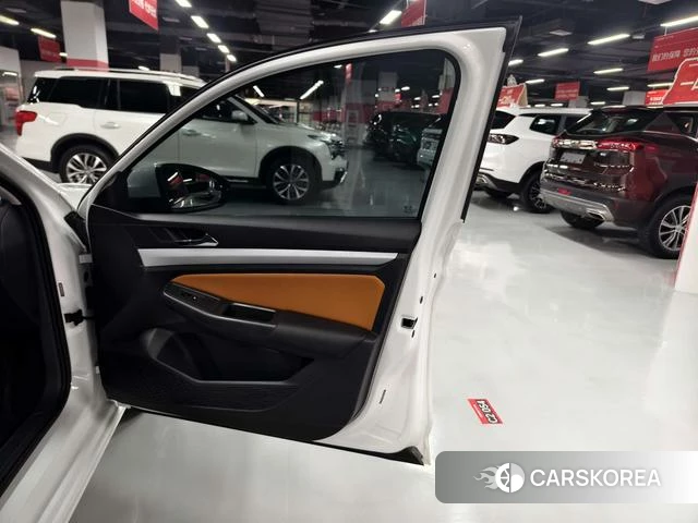 Volkswagen Bora id 4259884 из Китая 27