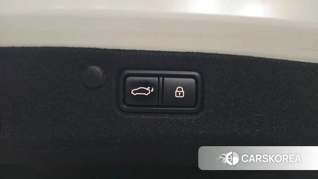 Hyundai The New Grandeur IG Hybrid id 4683457 из Кореи 27