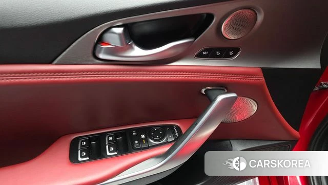 Kia Stinger id 4318380 из Кореи 27