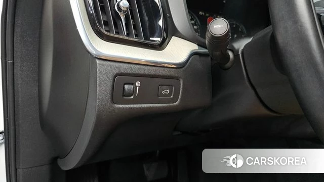 Volvo XC60 second Generation id 4780373 из Кореи 27