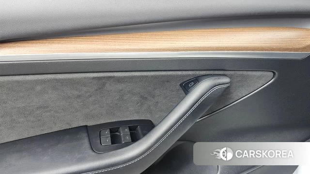 Tesla Model 3 id 4665999 из Кореи 27