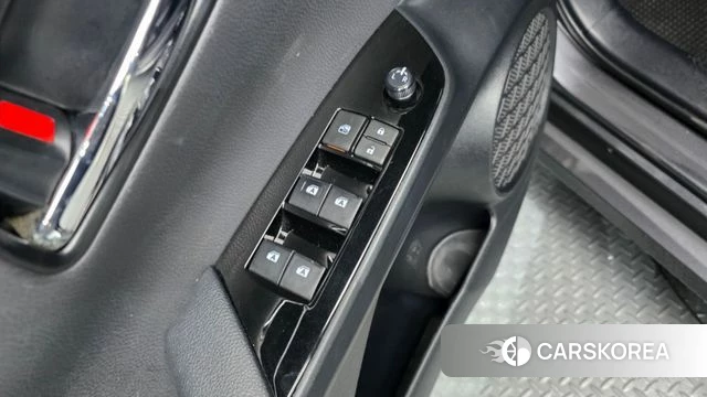 Toyota Prius 4th Generation id 4703408 из Кореи 27