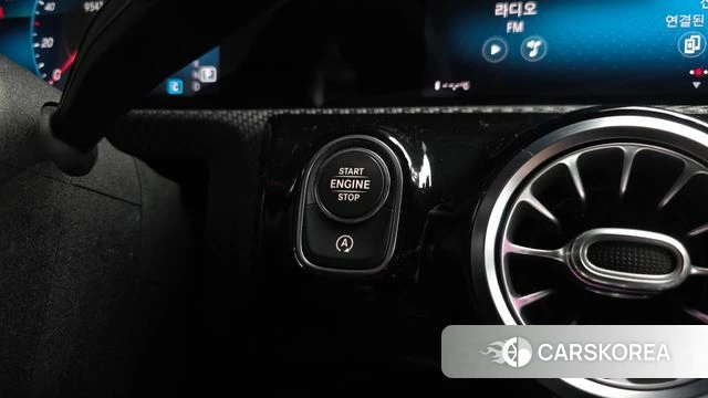 Mercedes-Benz A-Class W177 id 4187940 из Кореи 27