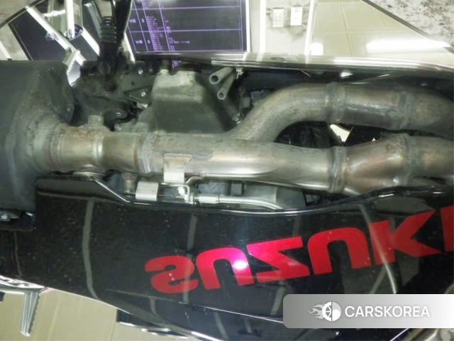 Suzuki GSX-R750 id 4206262 из Японии 27