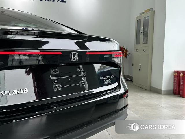 Honda Accord id 4300128 из Китая 27
