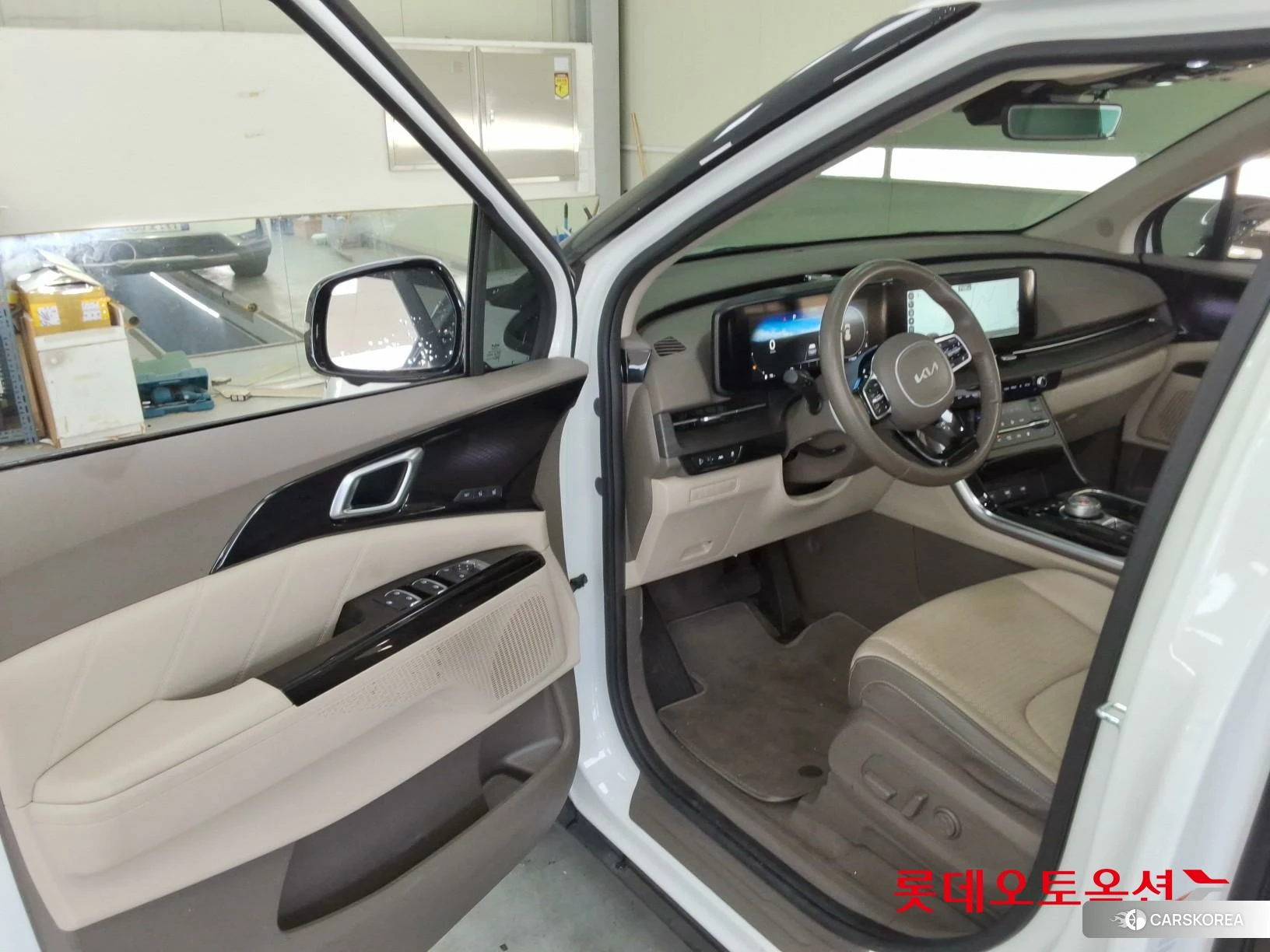 Kia Carnival id 4498444 из Кореи 27