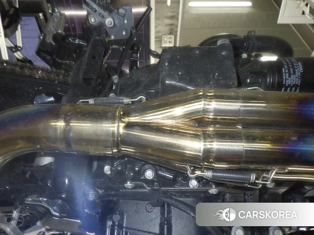 Kawasaki Z900RS id 3949290 из Японии 27