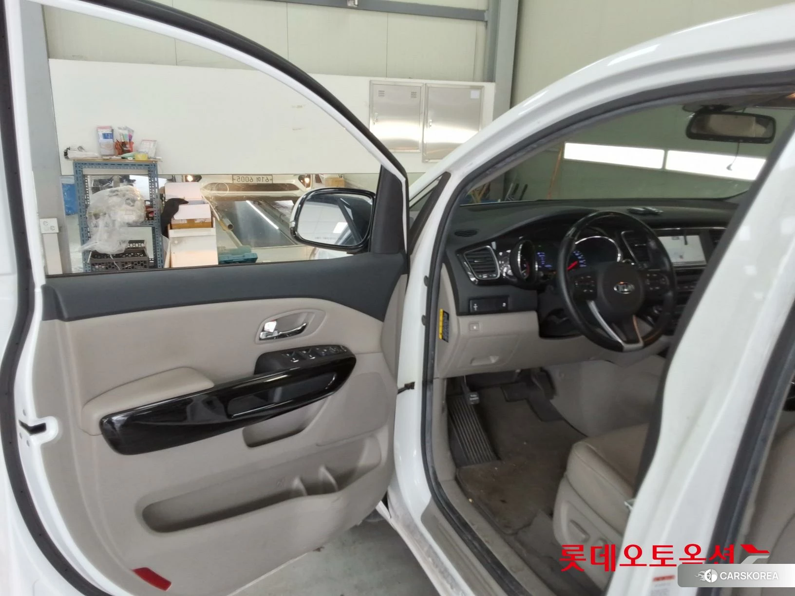 Kia Carnival id 3869437 из Кореи 27