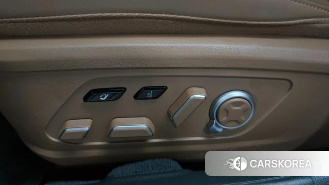 Hyundai Grandeur Hybrid (GN7) id 4640840 из Кореи 26