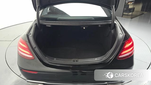 Mercedes-Benz E-Class W213 id 4722752 из Кореи 27