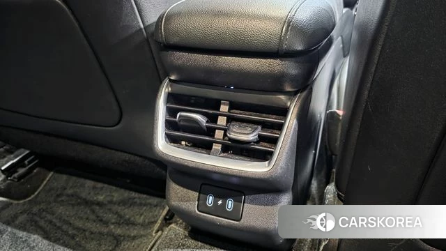 Hyundai Grandeur (GN7) id 4382248 из Кореи 27