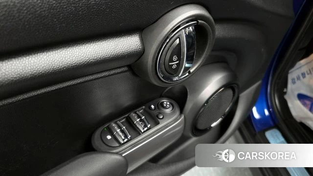 Mini Cooper id 4345249 из Кореи 27