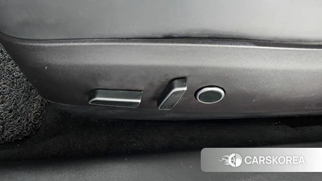 Tesla Model 3 id 4443944 из Кореи 27