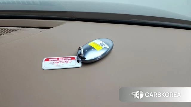 Hyundai Grandeur Hybrid (GN7) id 4584148 из Кореи 27