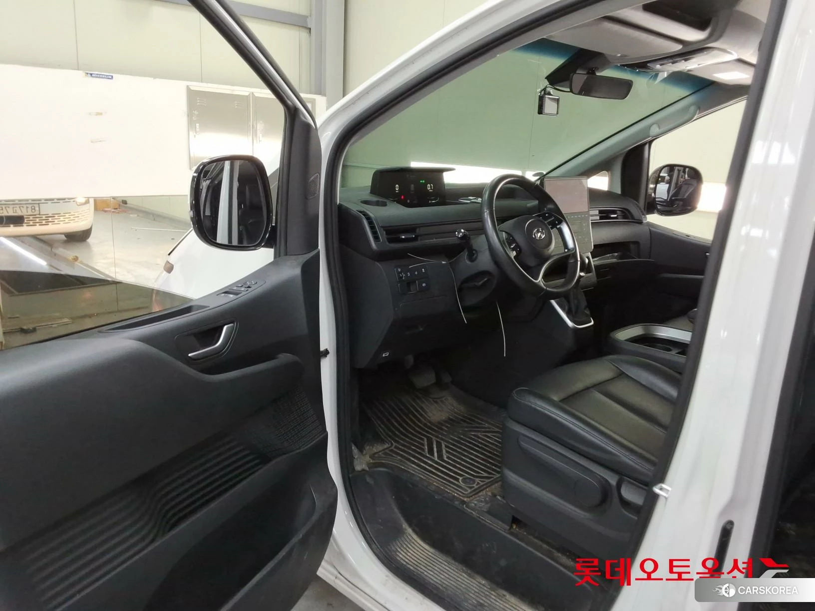 Hyundai Staria id 4902511 из Кореи 27
