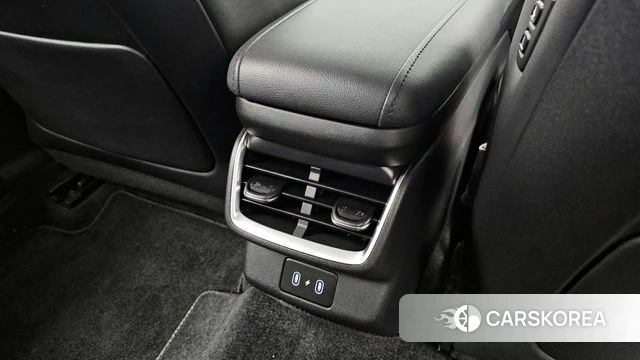 Hyundai Grandeur (GN7) id 4223233 из Кореи 27