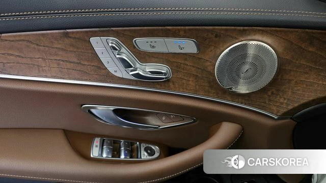 Mercedes-Benz E-Class W213 id 4280855 из Кореи 27