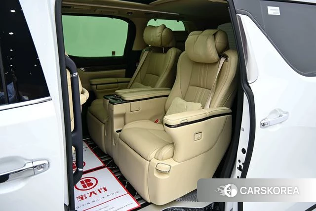 Toyota Elfa id 4261830 из Китая 27