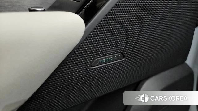 Land Rover Range Rover Velar id 4201712 из Кореи 27