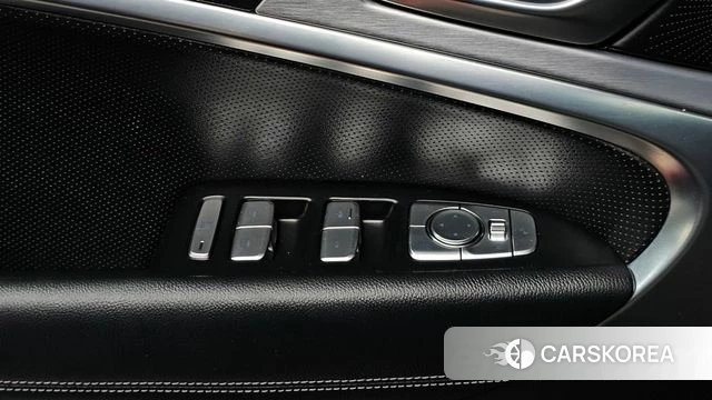 Genesis G70 id 4203563 из Кореи 27