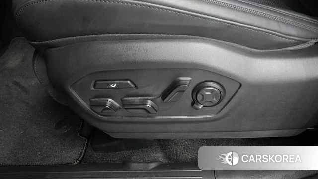 Hyundai Santa Fe (MX5) id 4734958 из Кореи 27