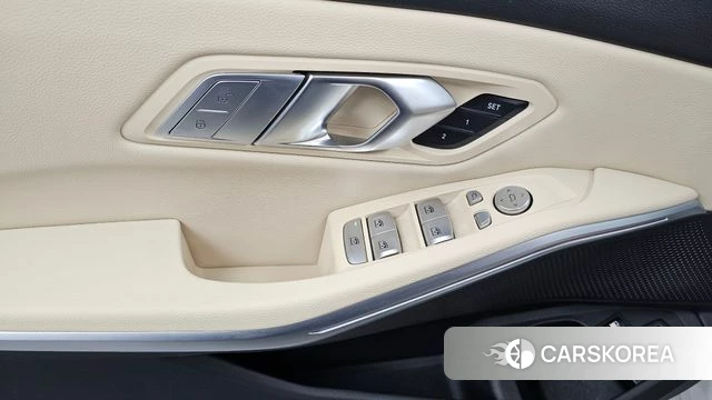 BMW 3 Series (G20) id 4744696 из Кореи 27