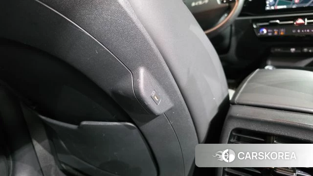Kia Di Ol Nu Niro id 4936271 из Кореи 27