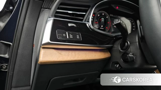 Audi Q7 (4M) id 4748911 из Кореи 27