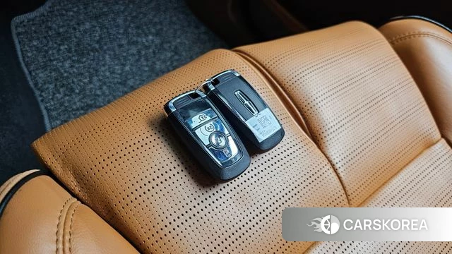 Lincoln Aviator 2nd generation id 4428338 из Кореи 27