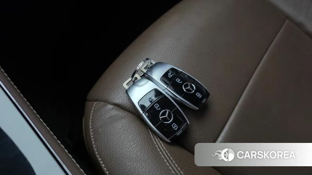 Mercedes-Benz E-Class W213 id 4746960 из Кореи 27