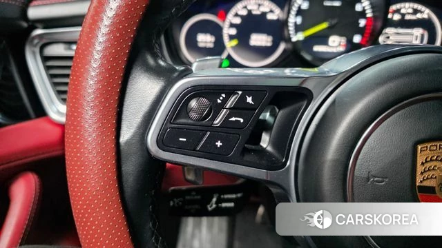 Porsche Panamera (971) id 4543018 из Кореи 27